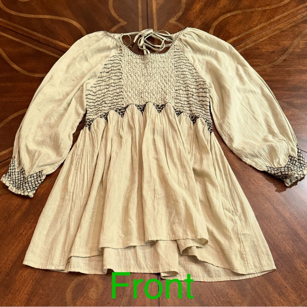 Free People Hand Embroidered Boho Top | Sage Green Black Embroidery | Sz XS
